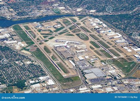 Dallas dal - Flight Status | Dallas Love Field Airport. Airlines & Flights. Passenger Info. 